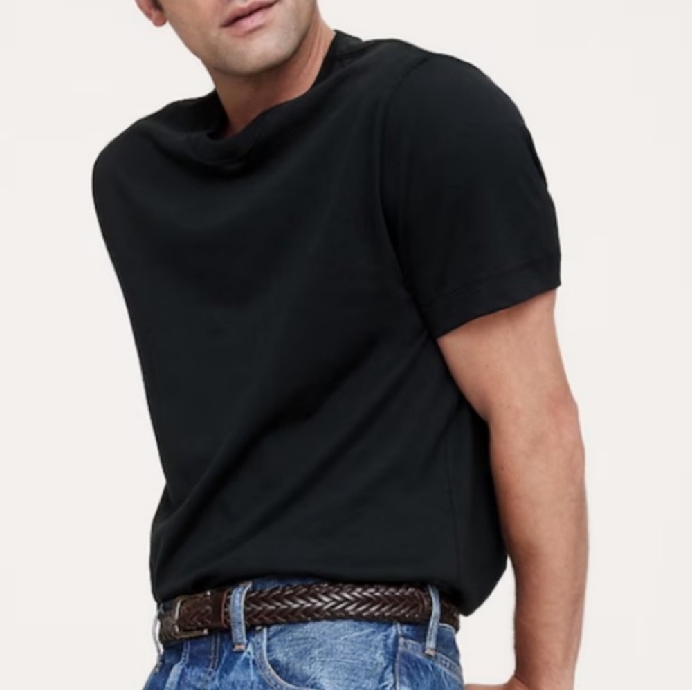 BANANA REPUBLIC Authentic Supima Crew Neck Short Sleeve Shirt